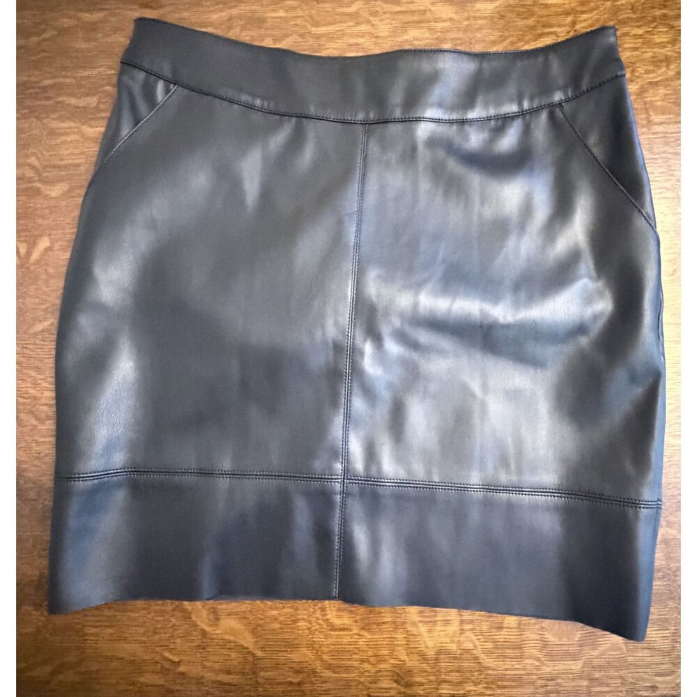 NWT Fahsyee Black Faux Leather Mini Skirt Size M Vegan Leather Pencil Skirt
